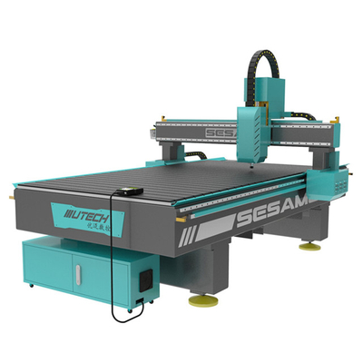 Router CNC 4x4 4x8 per la lavorazione del legno a 3 assi e 4 assi