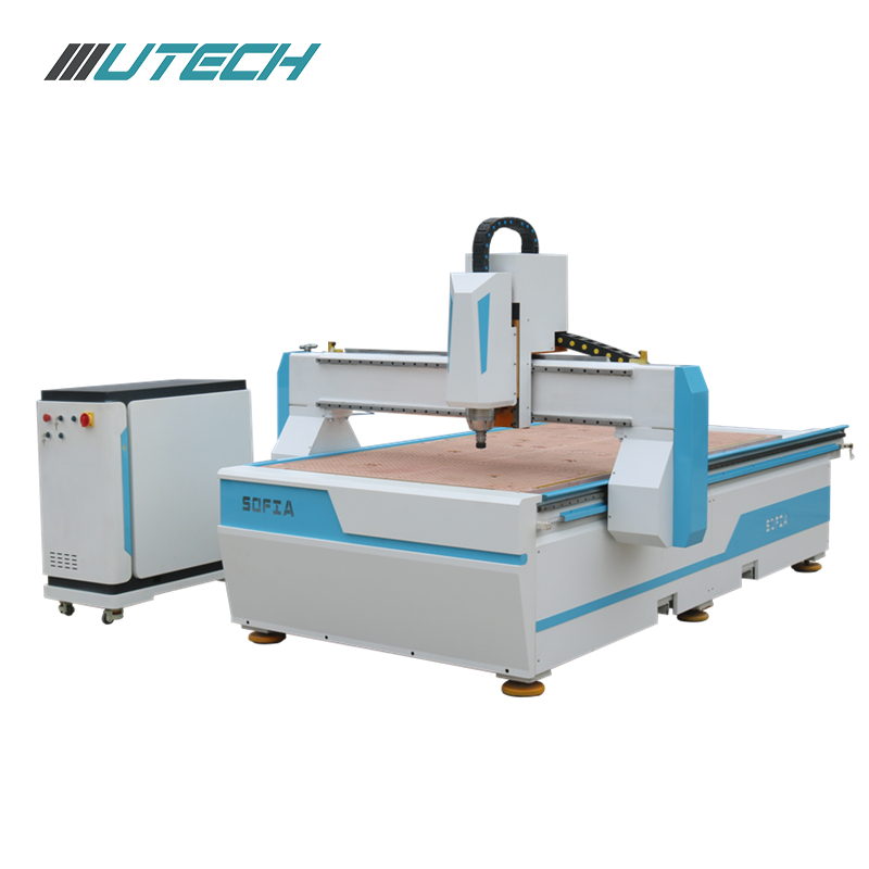 Router CNC per router CNC in legno CNC 1325 a 3 assi in alluminio con tavolo aspirante